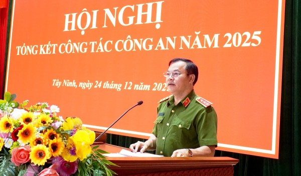 Thứ trưởng Bộ Công an Nguyễn Văn Long chỉ đạo Hội nghị tổng kết công tác Công an tỉnh Tây Ninh